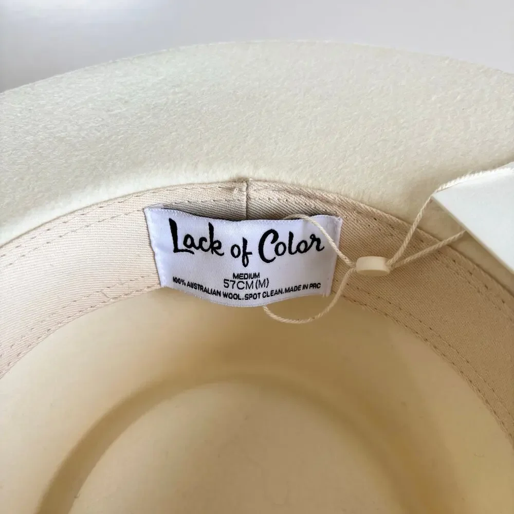 Lack Of Color features lack